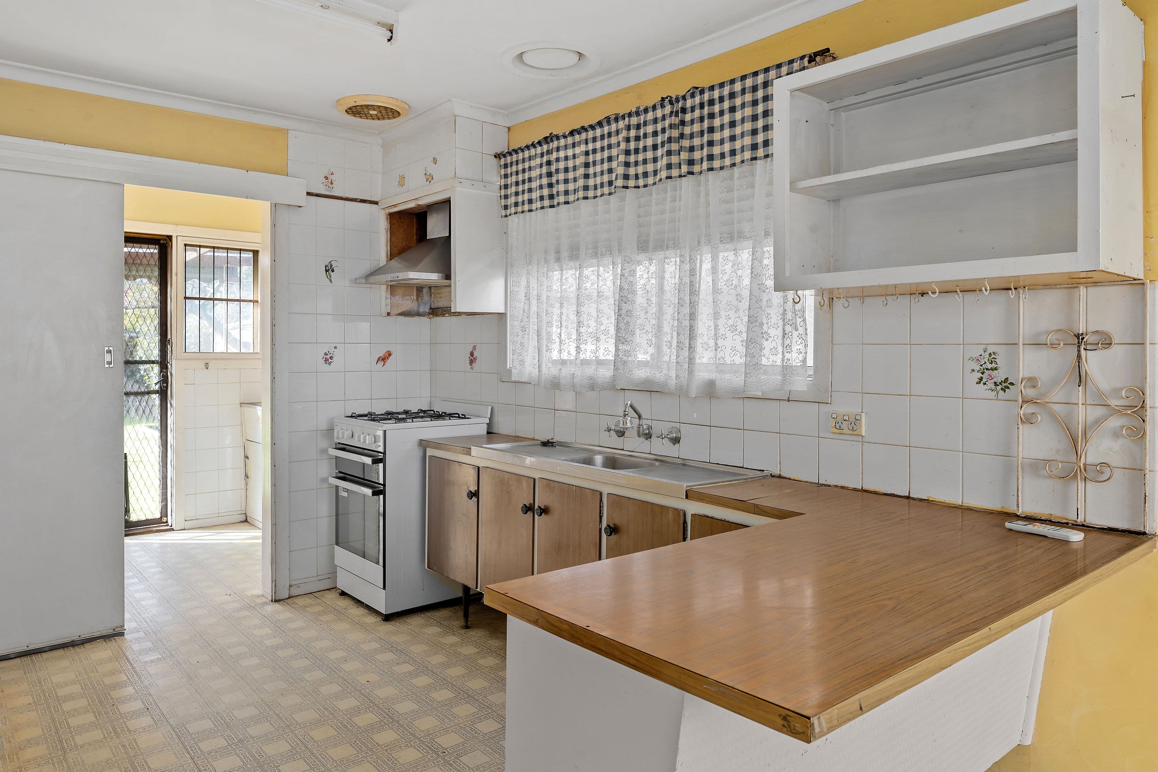 44 Queen Street, Lalor VIC 3075, Lalor - Thumbnail 2
