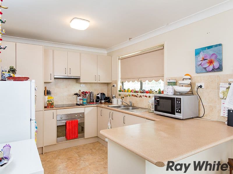 2 Dryade Street, Regents Park QLD 4118, Regents Park - Thumbnail 2