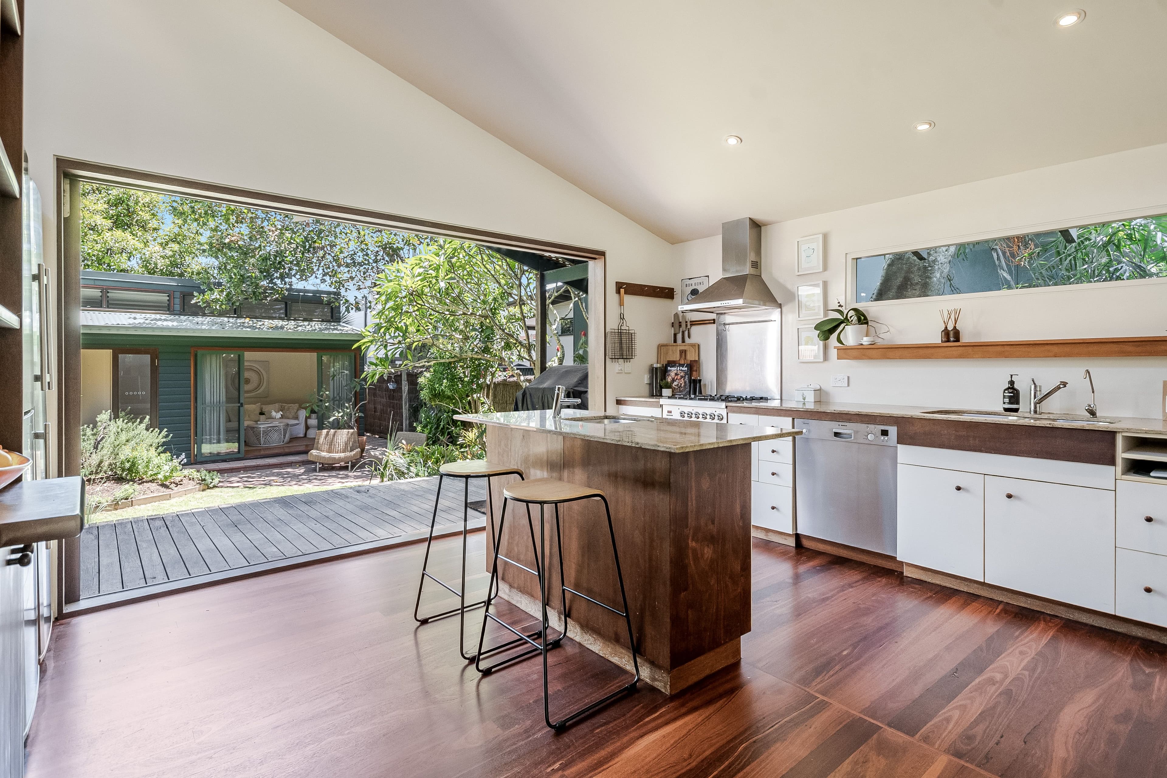20 Cavvanbah Street, Byron Bay NSW 2481, Byron Bay - Thumbnail 8