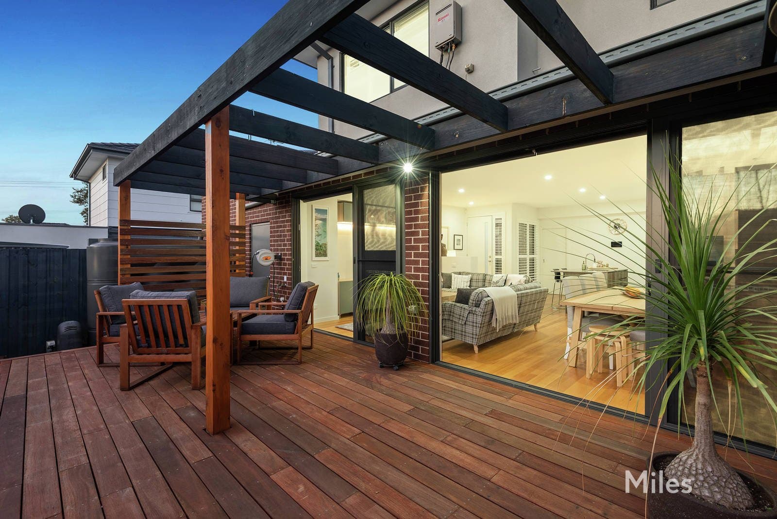 2/59 Altona Street, Heidelberg Heights, Heidelberg Heights - Thumbnail 2