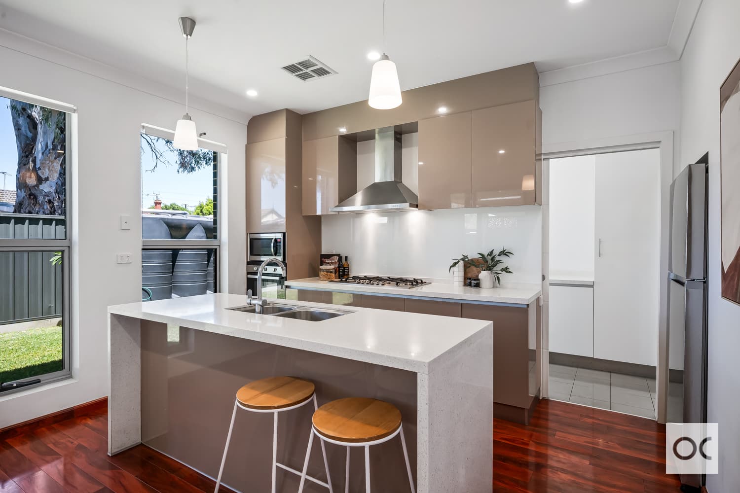6/16 Spring Street, Queenstown - Image 1