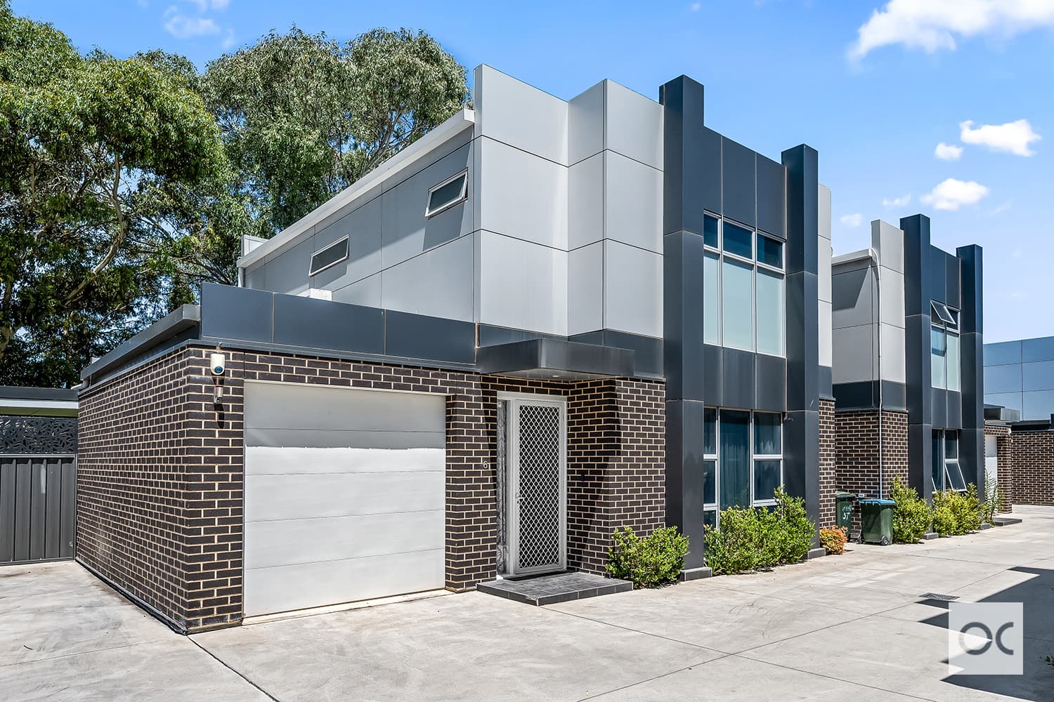 6/16 Spring Street, Queenstown - Thumbnail 2