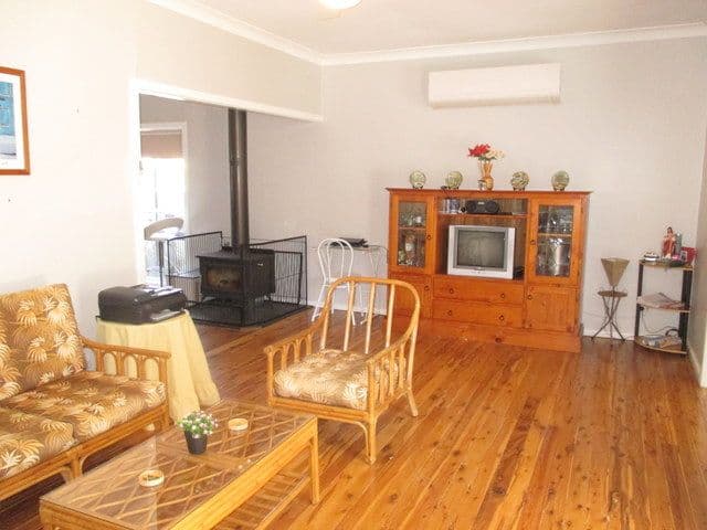 10 Simpson Avenue, Coonamble - Thumbnail 3