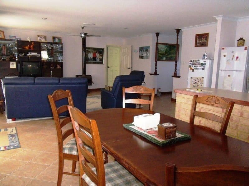 16 Bootoo Street, LANCELIN WA 6044, Lancelin - Thumbnail 2