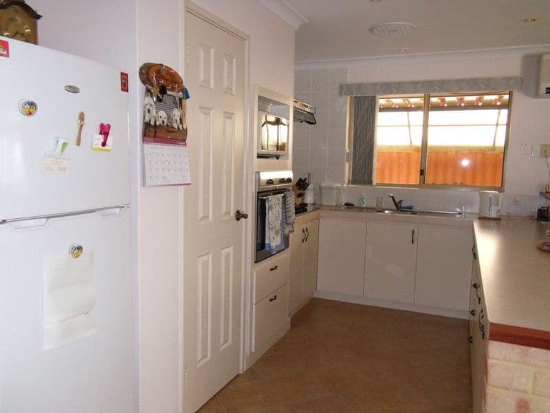 16 Bootoo Street, LANCELIN WA 6044, Lancelin - Thumbnail 7