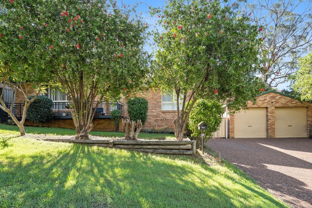 20 Southern Cross Drive, Woodrising - Image 1