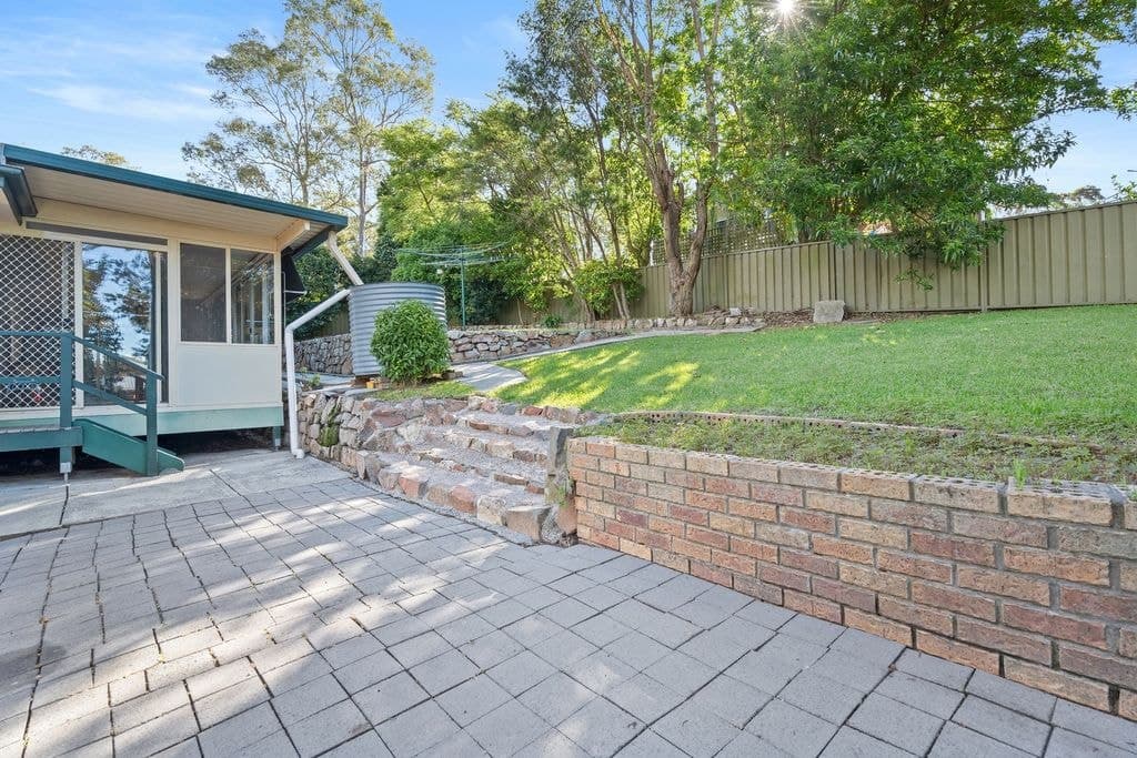 20 Southern Cross Drive, Woodrising - Thumbnail 5