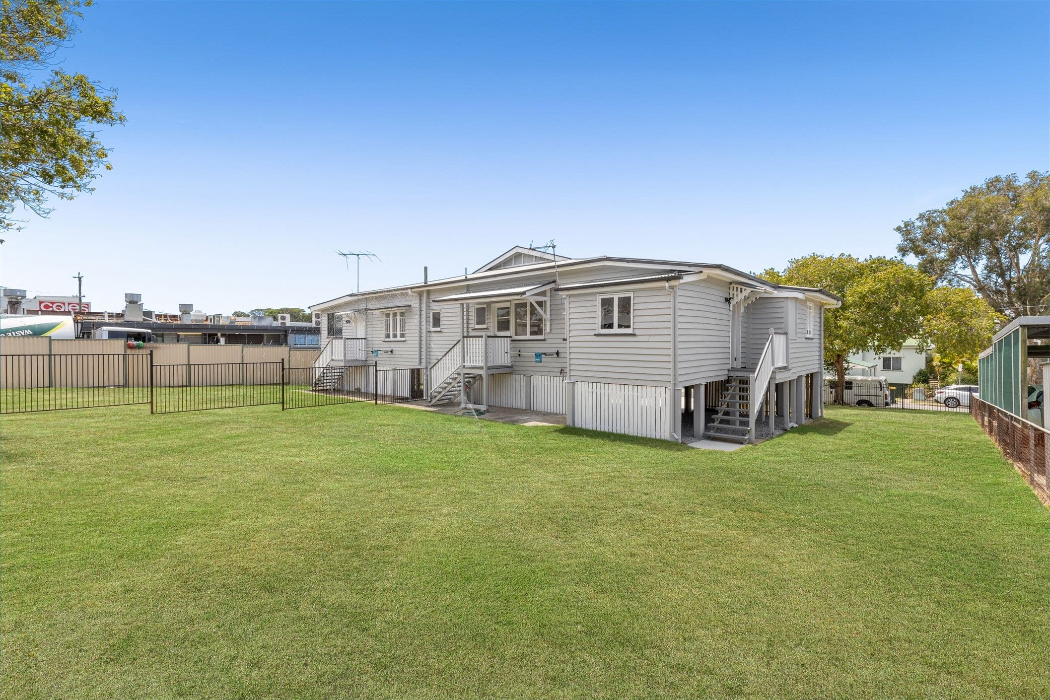 11 Oliver Street, Kedron QLD 4031, Kedron - Thumbnail 2