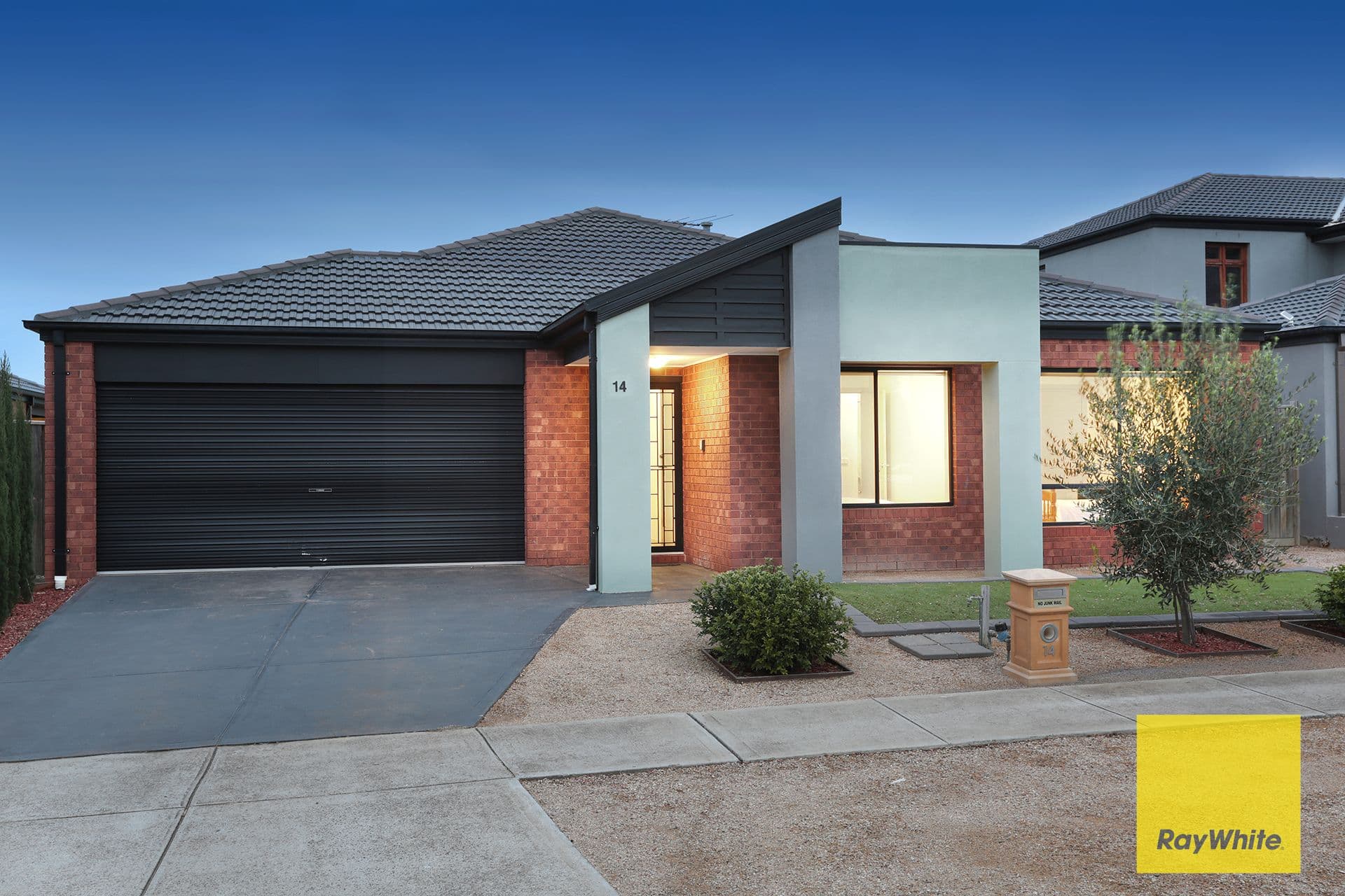 14 Cloudy Crescent, Point Cook VIC 3030, Point Cook - Thumbnail 2