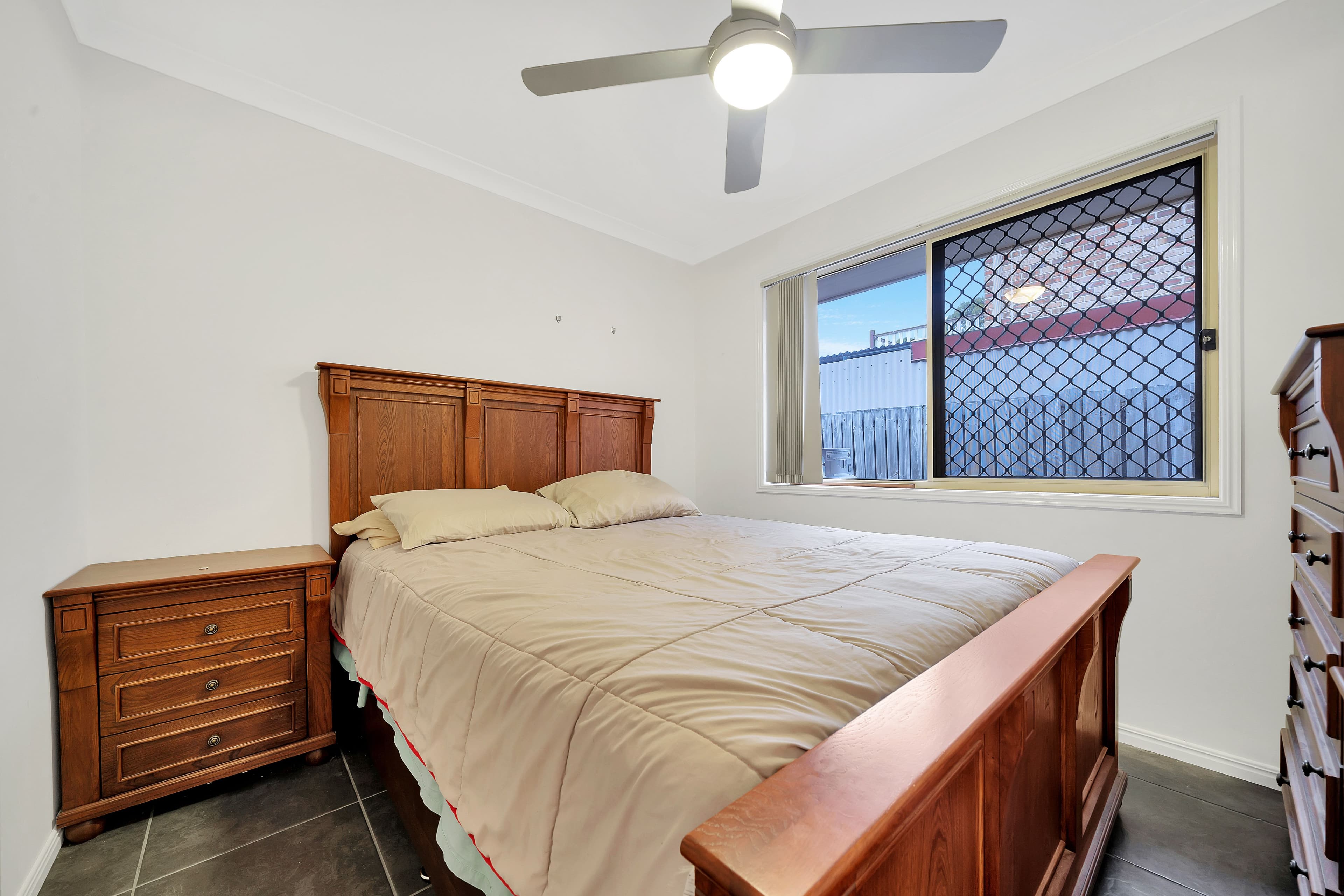 13 Fairway Drive, Meadowbrook QLD 4131, Meadowbrook - Thumbnail 8
