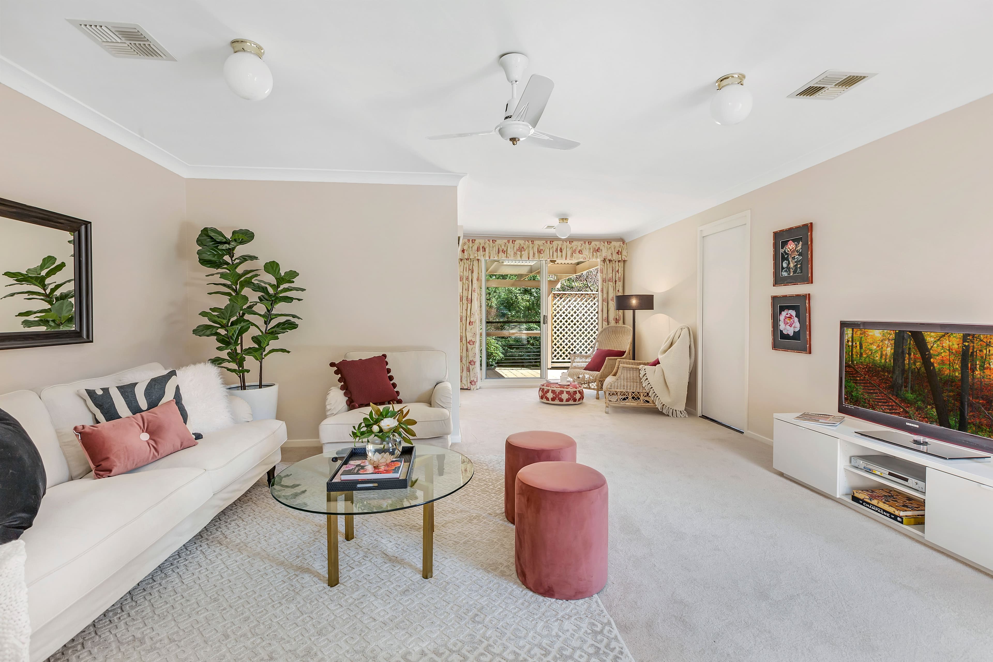 18 St Andrews Avenue, Blackheath - Thumbnail 2