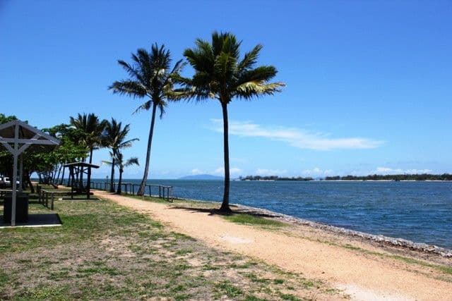 12 Dolphin Cresent, TAYLORS BEACH QLD 4850, Taylors Beach - Image 1