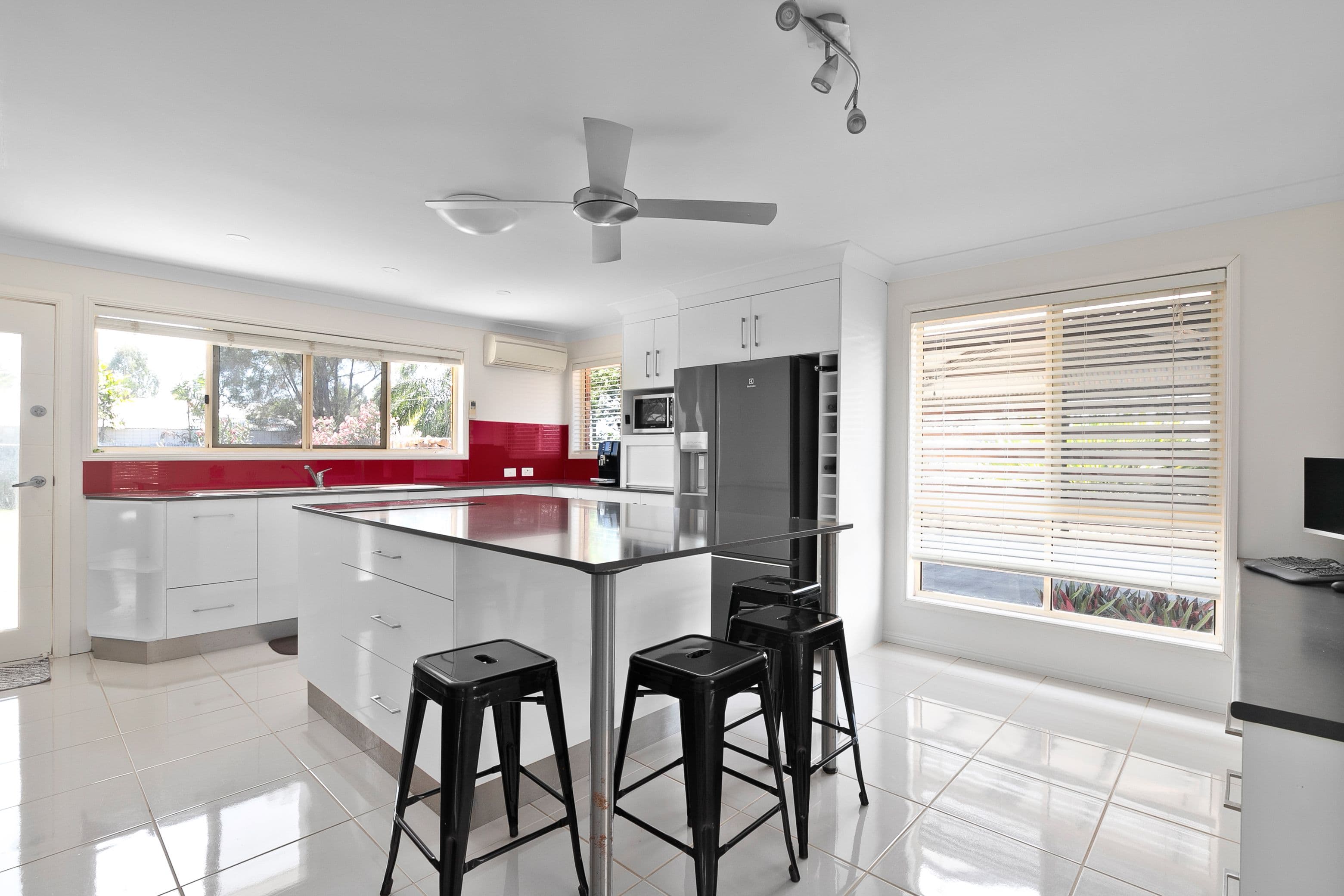 29 Edgewood Drive, Emerald QLD 4720, Emerald - Thumbnail 8