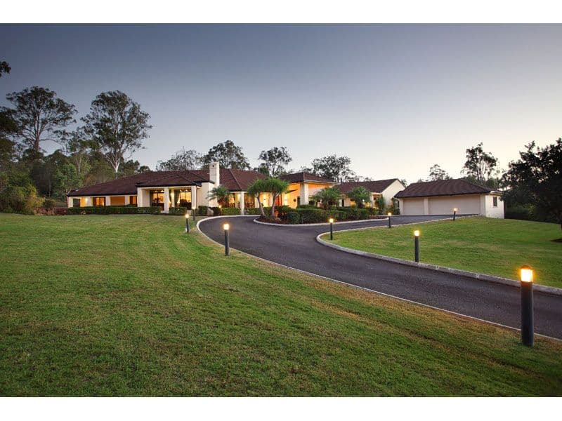 846 Beams Road, BRIDGEMAN DOWNS QLD 4035, Bridgeman Downs - Thumbnail 2