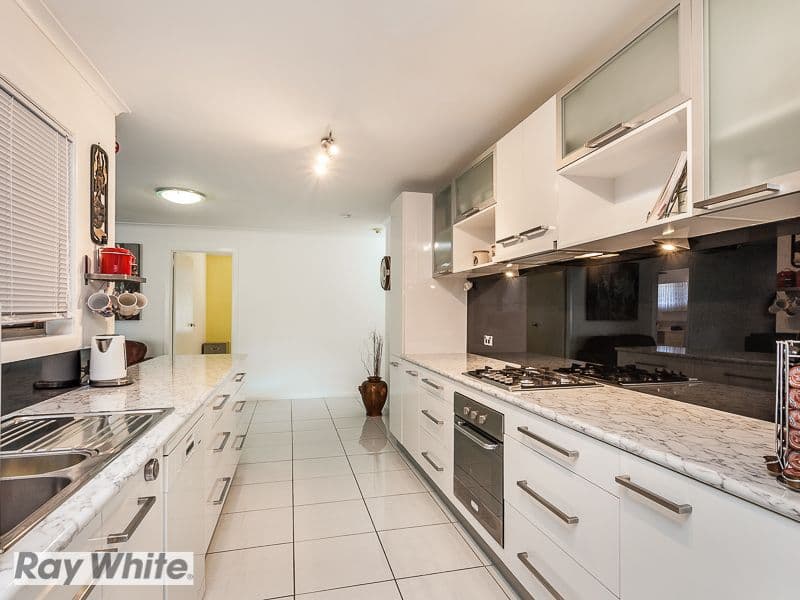 8 Maurienne Road, Petrie QLD 4502, Petrie - Thumbnail 7