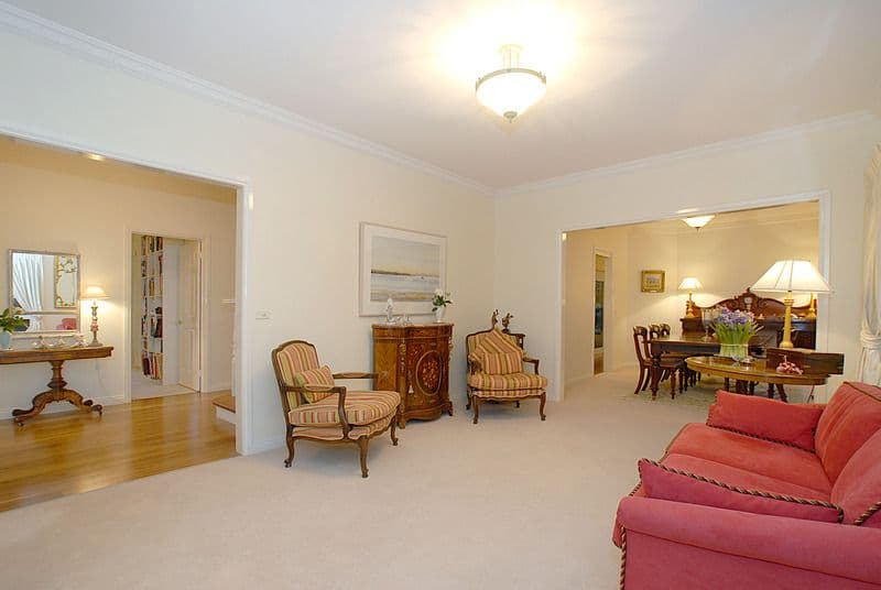 4 College Court, GLEN WAVERLEY VIC 3150, Glen Waverley - Thumbnail 3