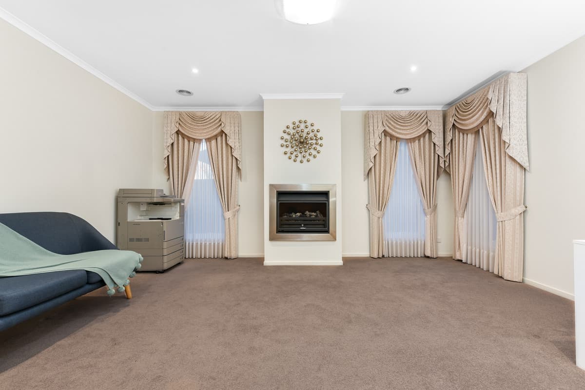 7 Magnifica Close, Berwick VIC 3806, Berwick - Thumbnail 8