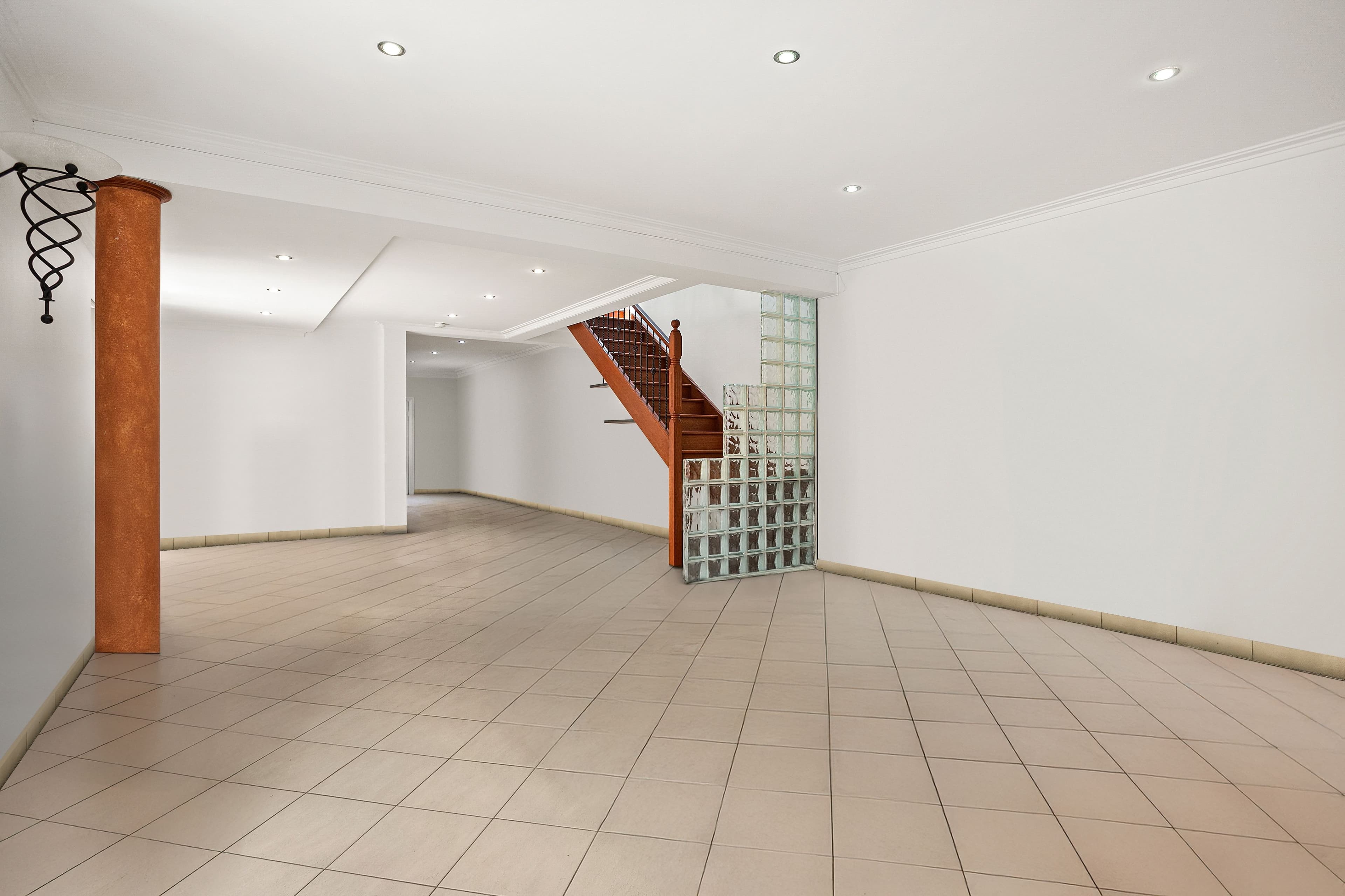 7 Anderson Road, Mortdale NSW 2223, Mortdale - Thumbnail 2