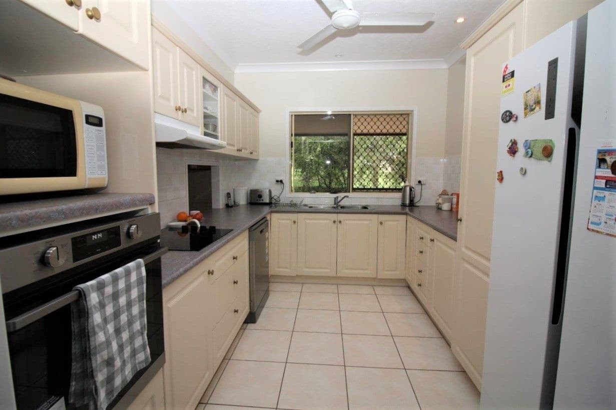 174 Burdekin Road, Toll QLD 4820, Toll - Thumbnail 2