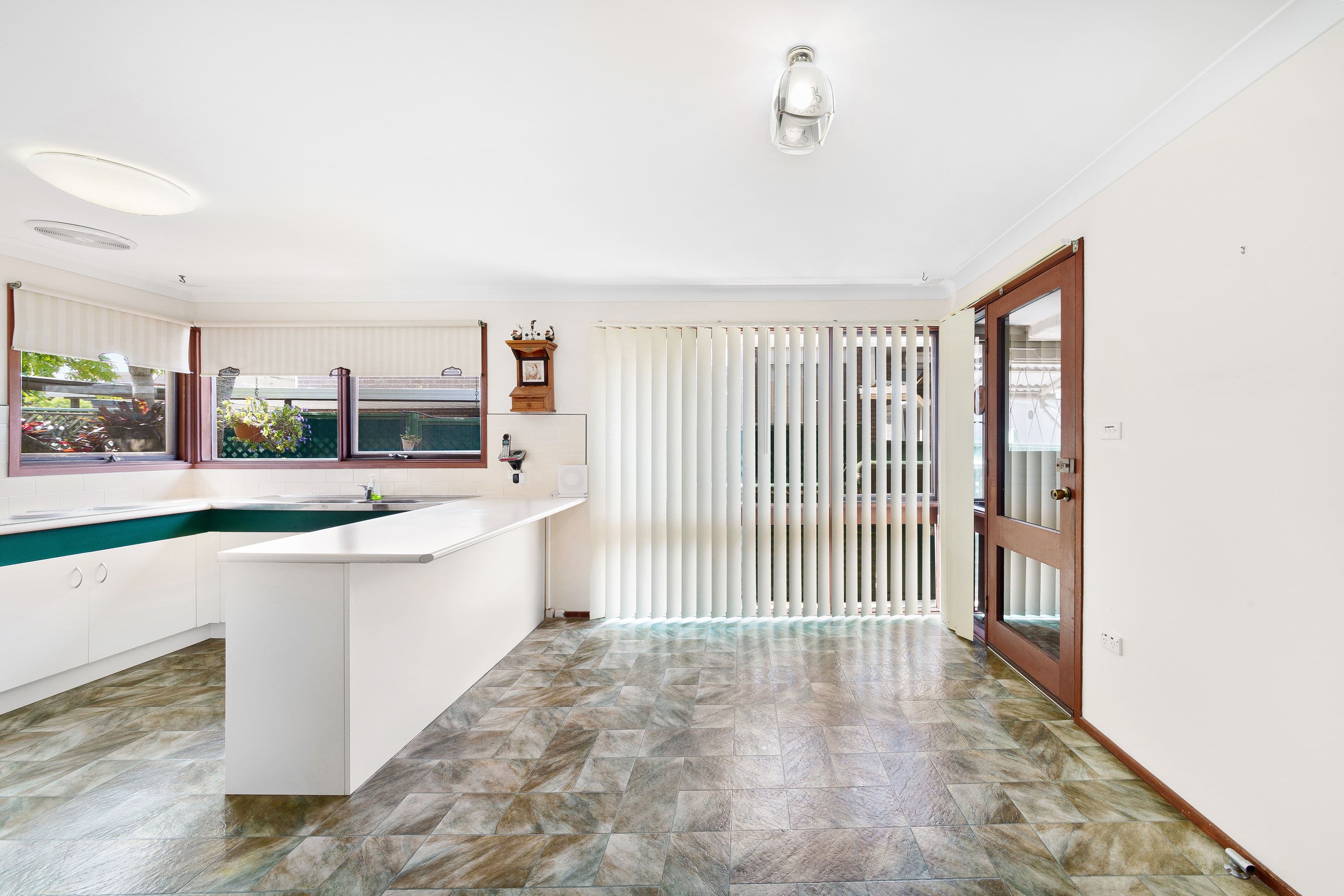 83 Coonanga Avenue, Halekulani NSW 2262, Halekulani - Thumbnail 6