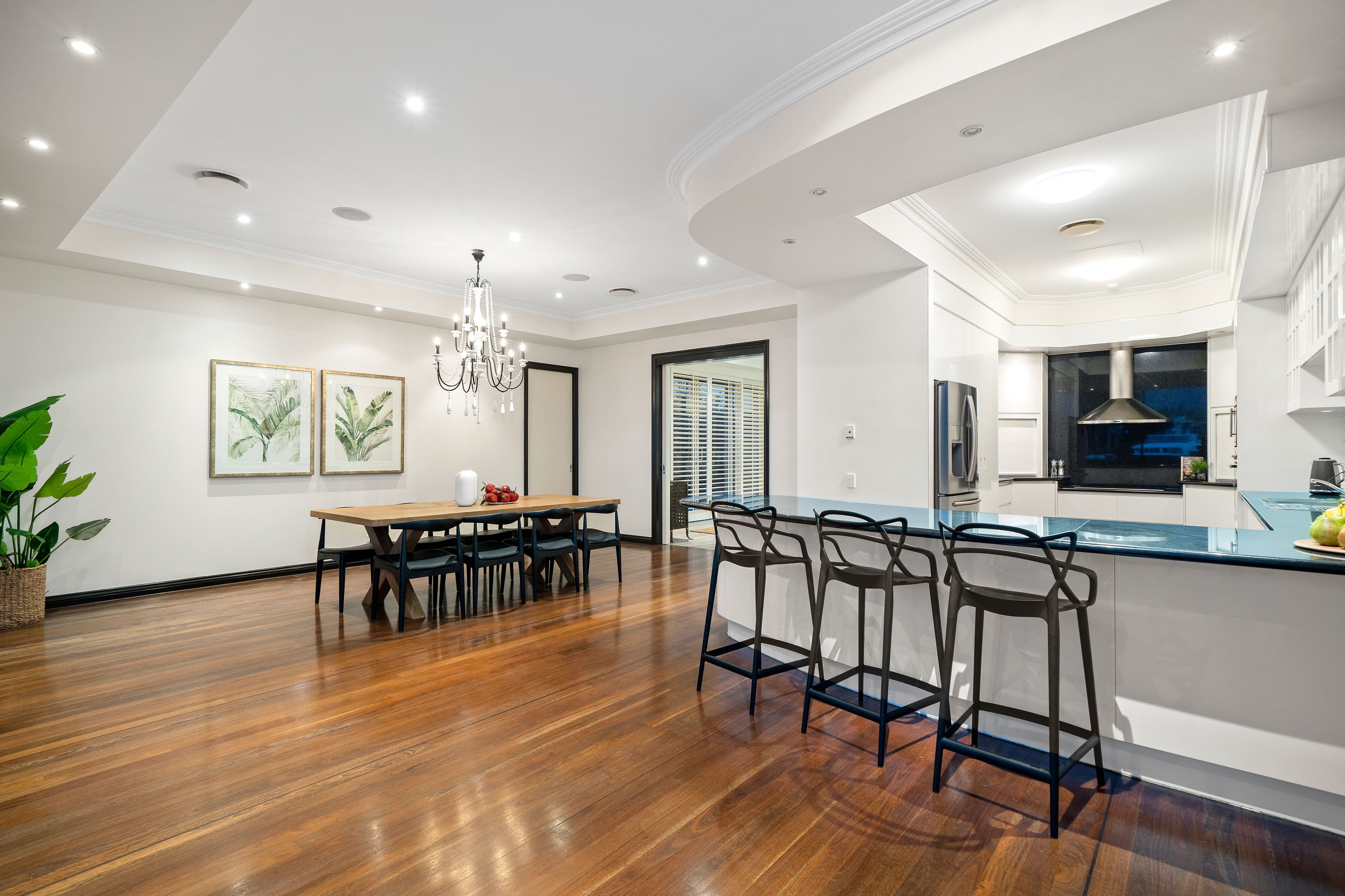 5809 Clearwater Crescent, Sanctuary Cove QLD 4212, Sanctuary Cove - Thumbnail 4