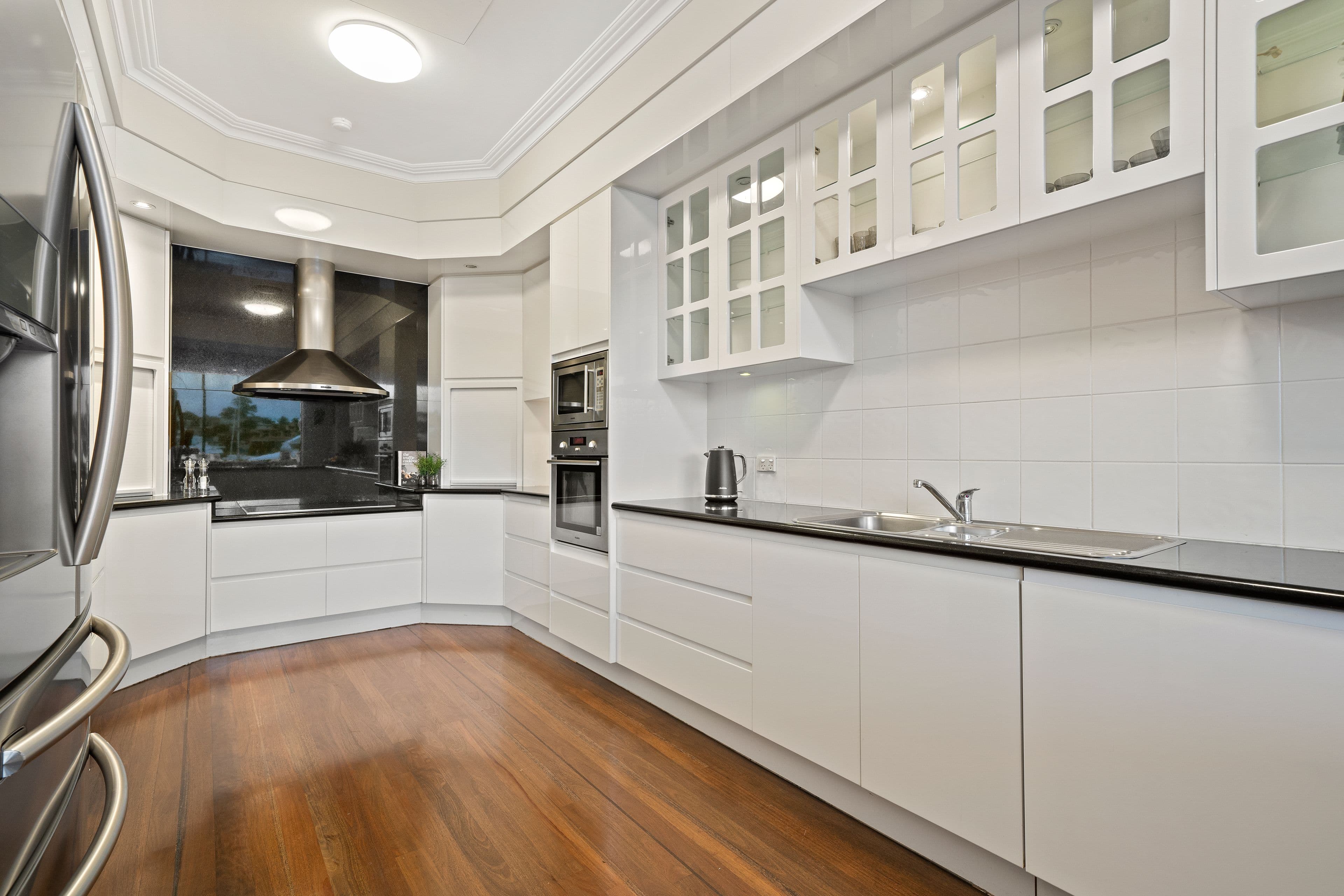 5809 Clearwater Crescent, Sanctuary Cove QLD 4212, Sanctuary Cove - Thumbnail 6