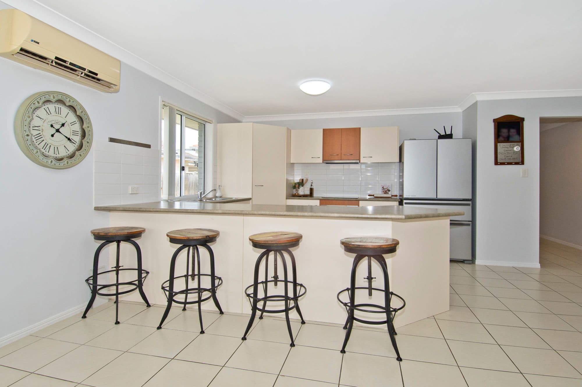 31 Cunningham Avenue, Laidley North QLD 4341, Laidley North - Thumbnail 3