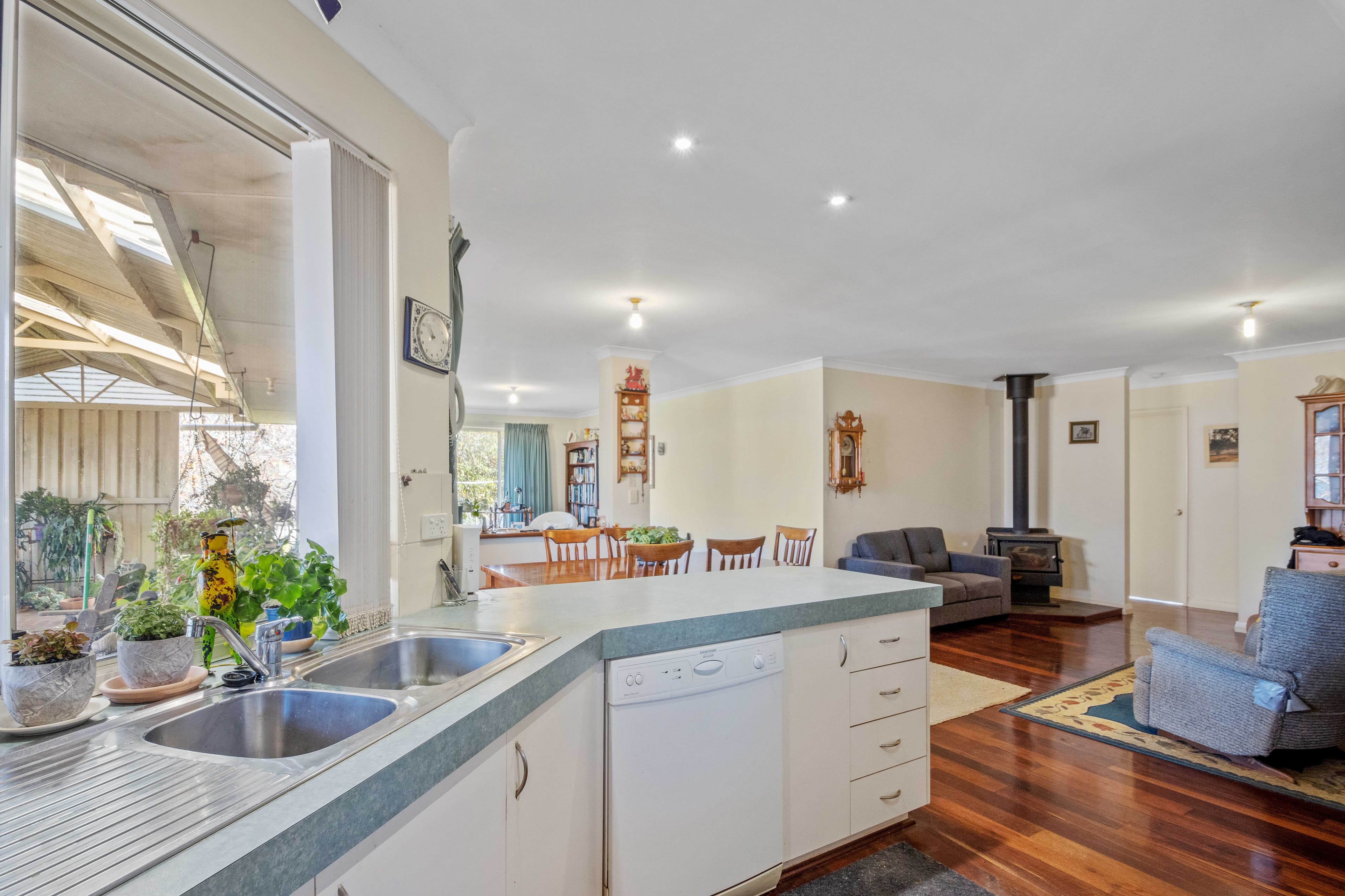 9 Highland Avenue, Bridgetown WA 6255, Bridgetown - Thumbnail 2