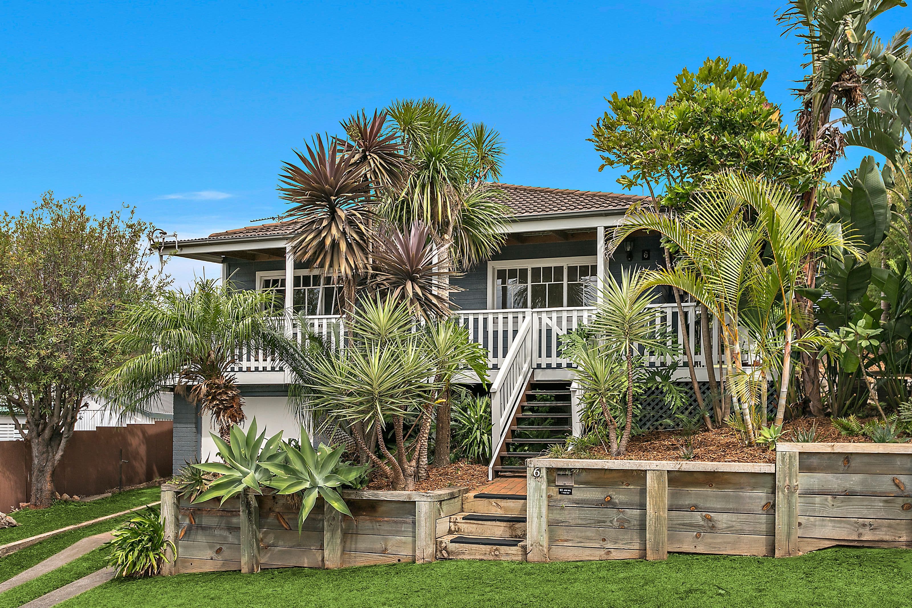 6 Beresford Street, Coniston - Thumbnail 2