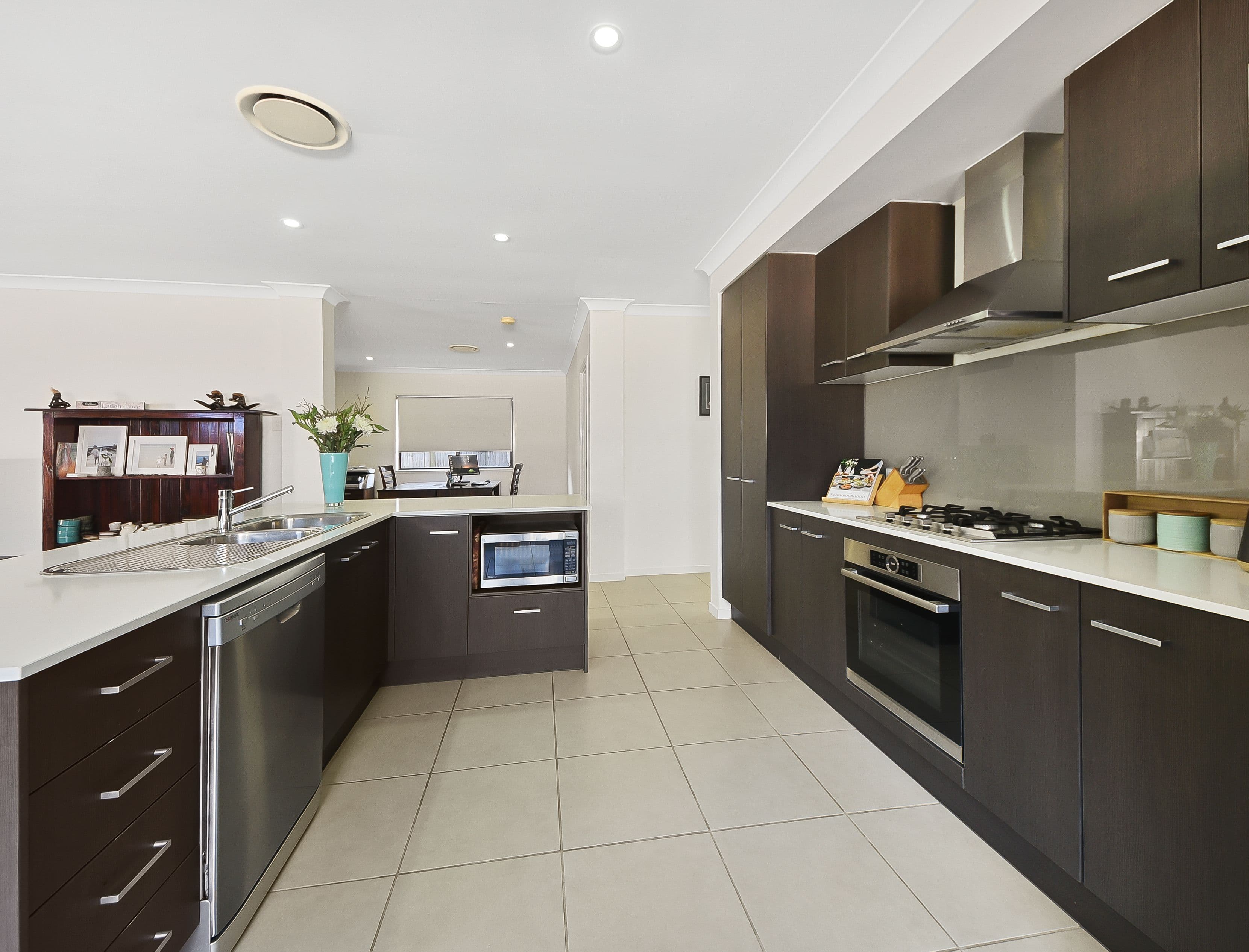 106 Brisbane Road, Warner QLD 4500, Warner - Thumbnail 5