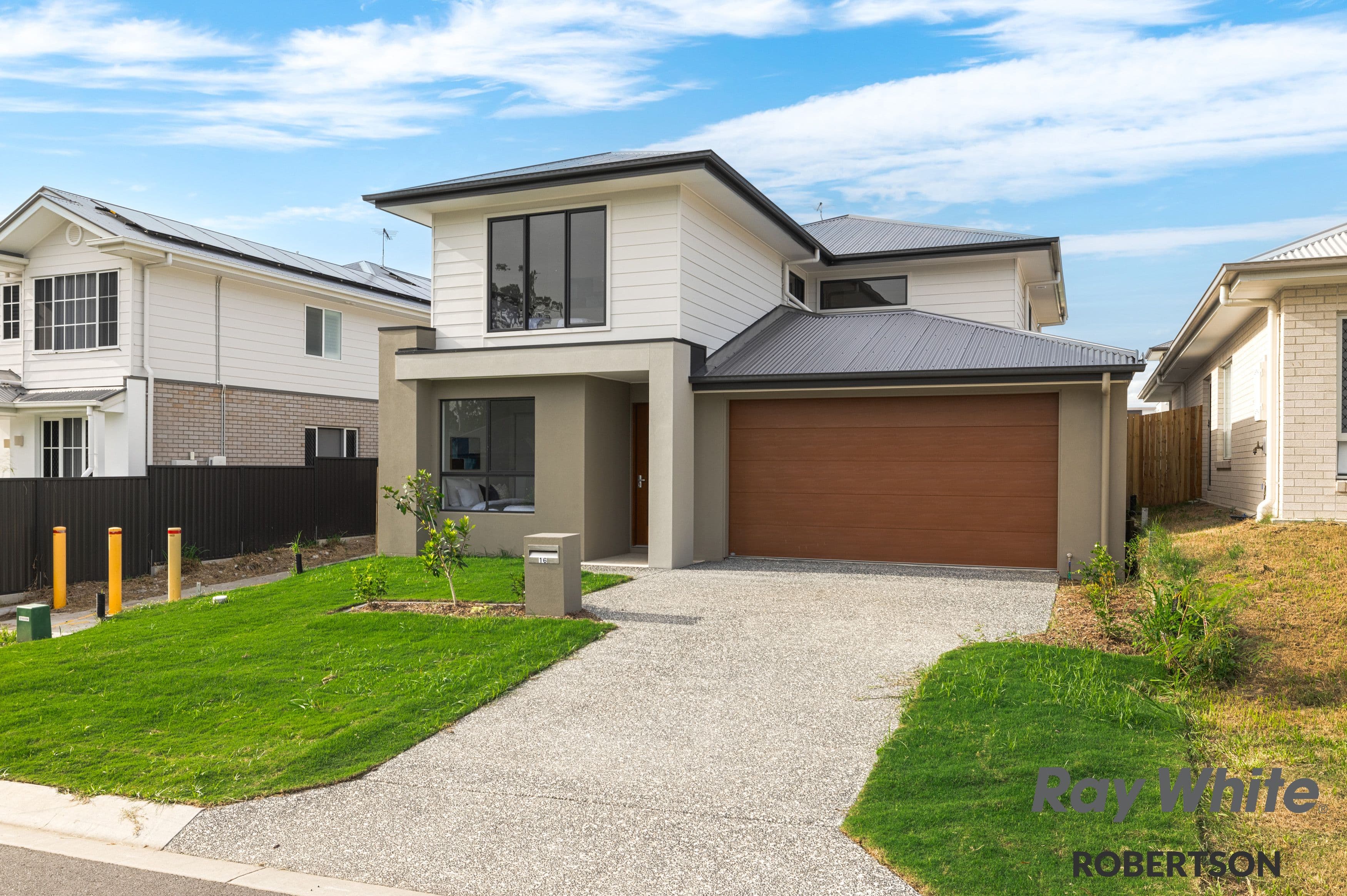 16 Leading Place, Calamvale QLD 4116, Calamvale - Thumbnail 2