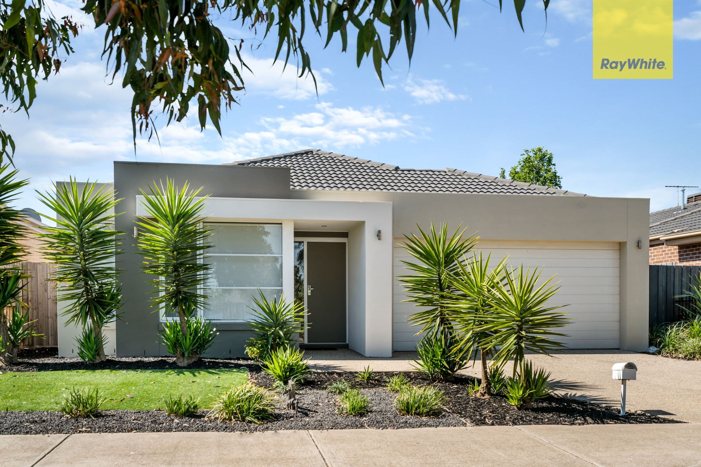 15 Mint Boulevard, HARKNESS VIC 3337, Harkness - Thumbnail 2