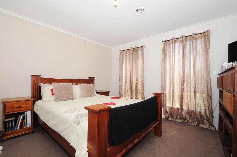 5 Esta Court, CARRUM DOWNS VIC 3201, Carrum Downs - Thumbnail 6