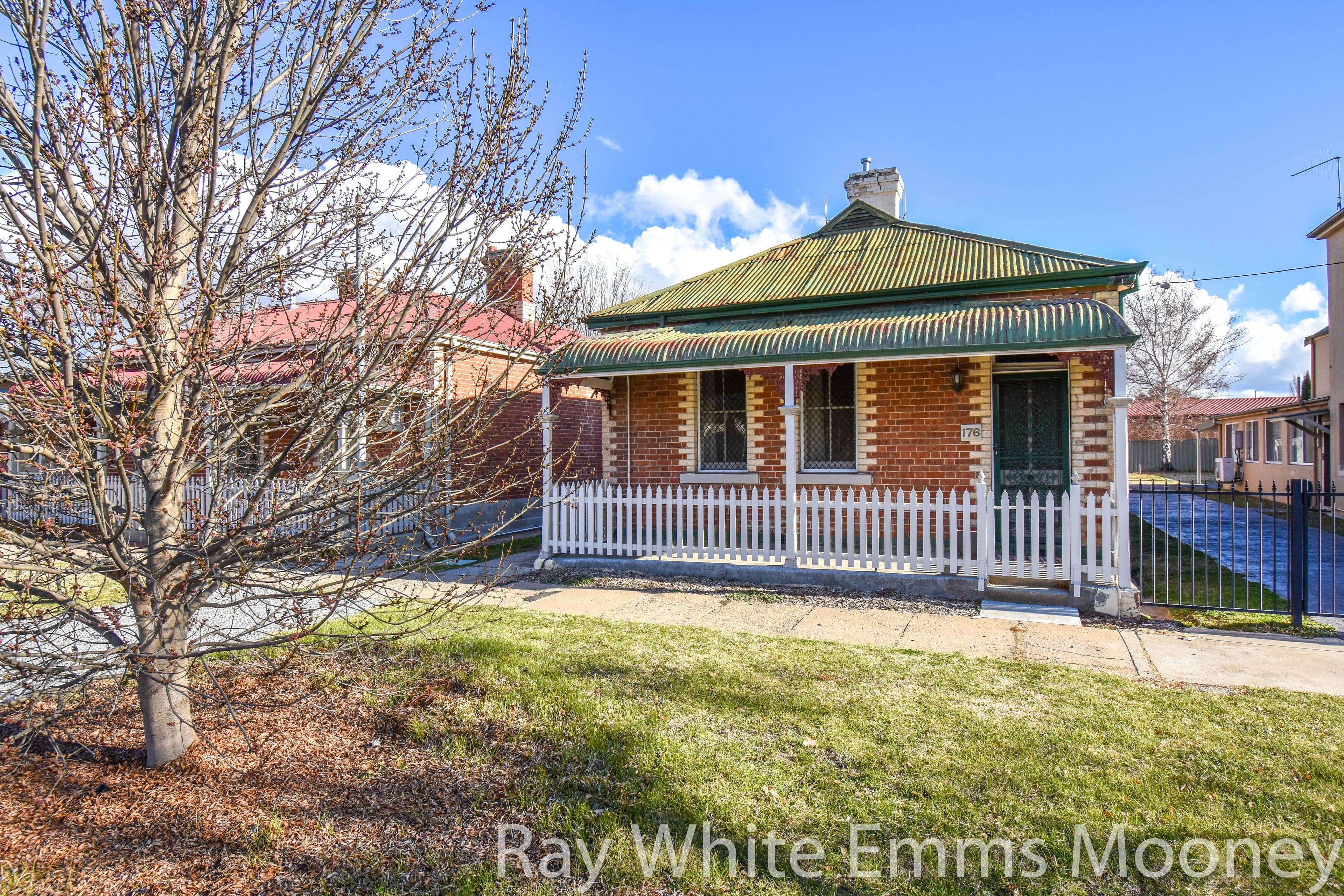 176 Piper Street, Bathurst - Image 1