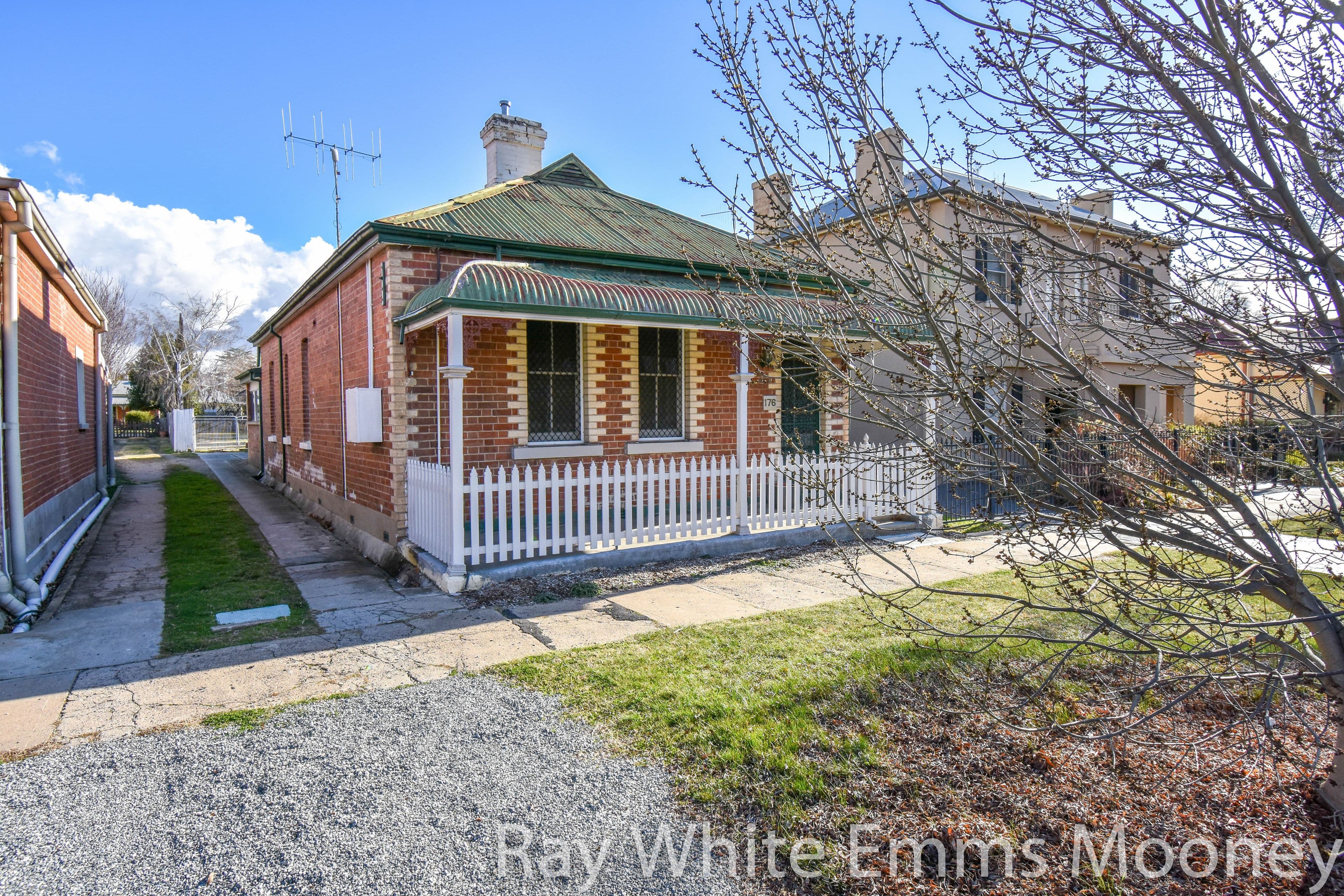 176 Piper Street, Bathurst - Thumbnail 2