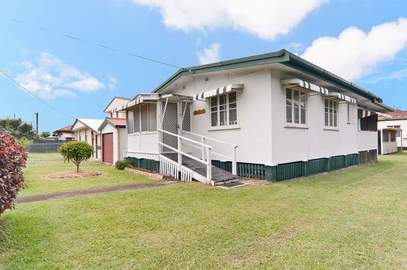 28 Oval Avenue, CALOUNDRA QLD 4551, Caloundra - Thumbnail 3