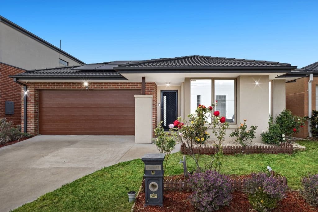 5 Brinkerhoff Crescent, Point Cook VIC 3030, Point Cook - Image 1