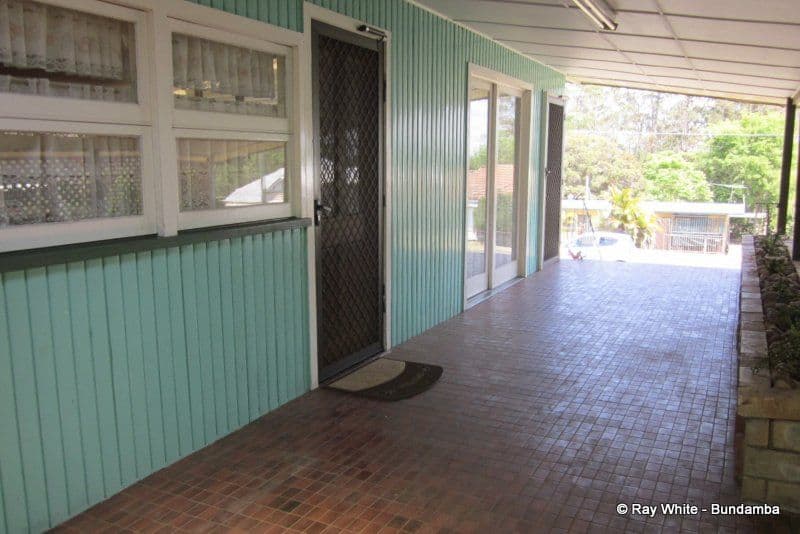 8 Lower McCormack Street, Bundamba QLD 4304, Bundamba - Thumbnail 2