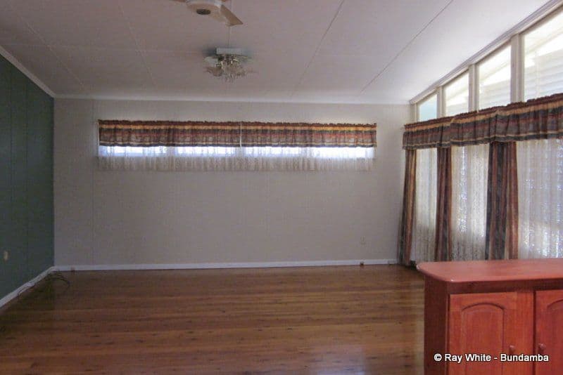 8 Lower McCormack Street, Bundamba QLD 4304, Bundamba - Thumbnail 3