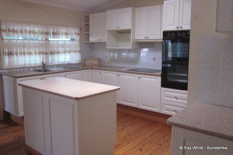 8 Lower McCormack Street, Bundamba QLD 4304, Bundamba - Thumbnail 6