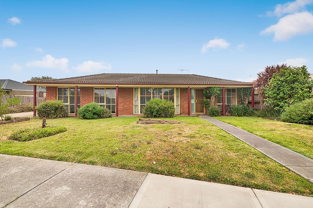 11 Jacinta Drive, Cranbourne West VIC 3977, Cranbourne West - Image 1