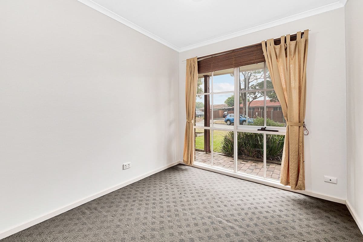 11 Jacinta Drive, Cranbourne West VIC 3977, Cranbourne West - Thumbnail 7