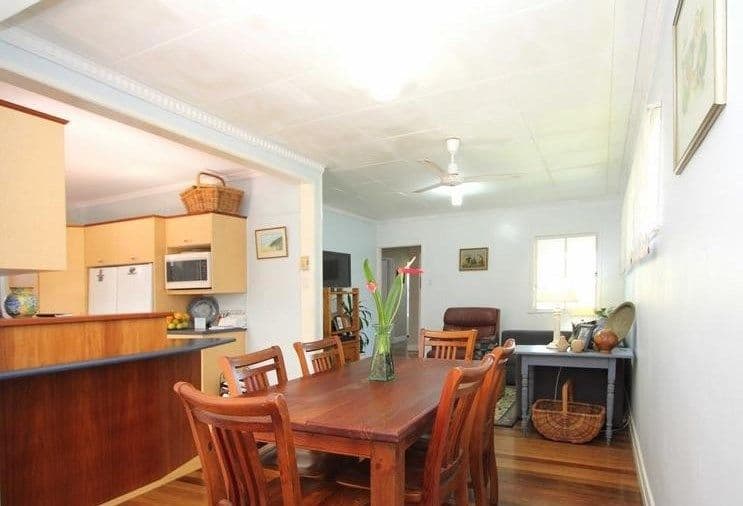 19 Belloy Street, WAVELL HEIGHTS QLD 4012, Wavell Heights - Thumbnail 7
