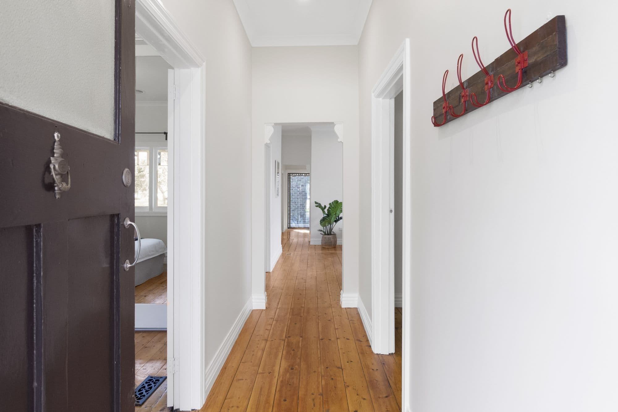 24 Railway Avenue, Werribee VIC 3030, Werribee - Thumbnail 3