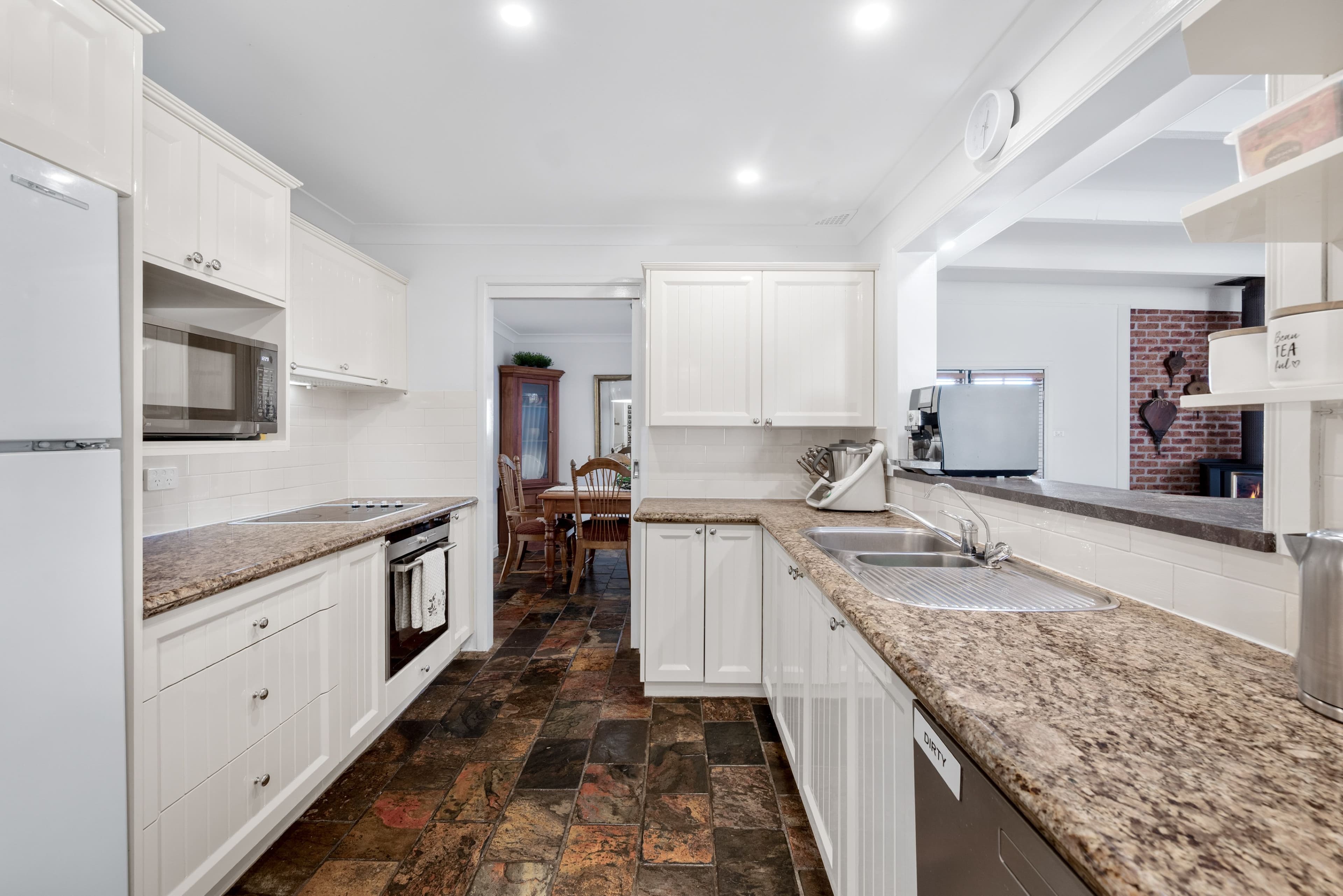 27 Denison Street, Ruse NSW 2560, Ruse - Thumbnail 6