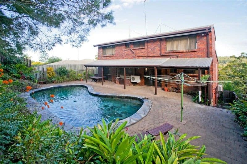 22 Cluden Street, HOLLAND PARK WEST QLD 4121, Holland Park West - Thumbnail 4