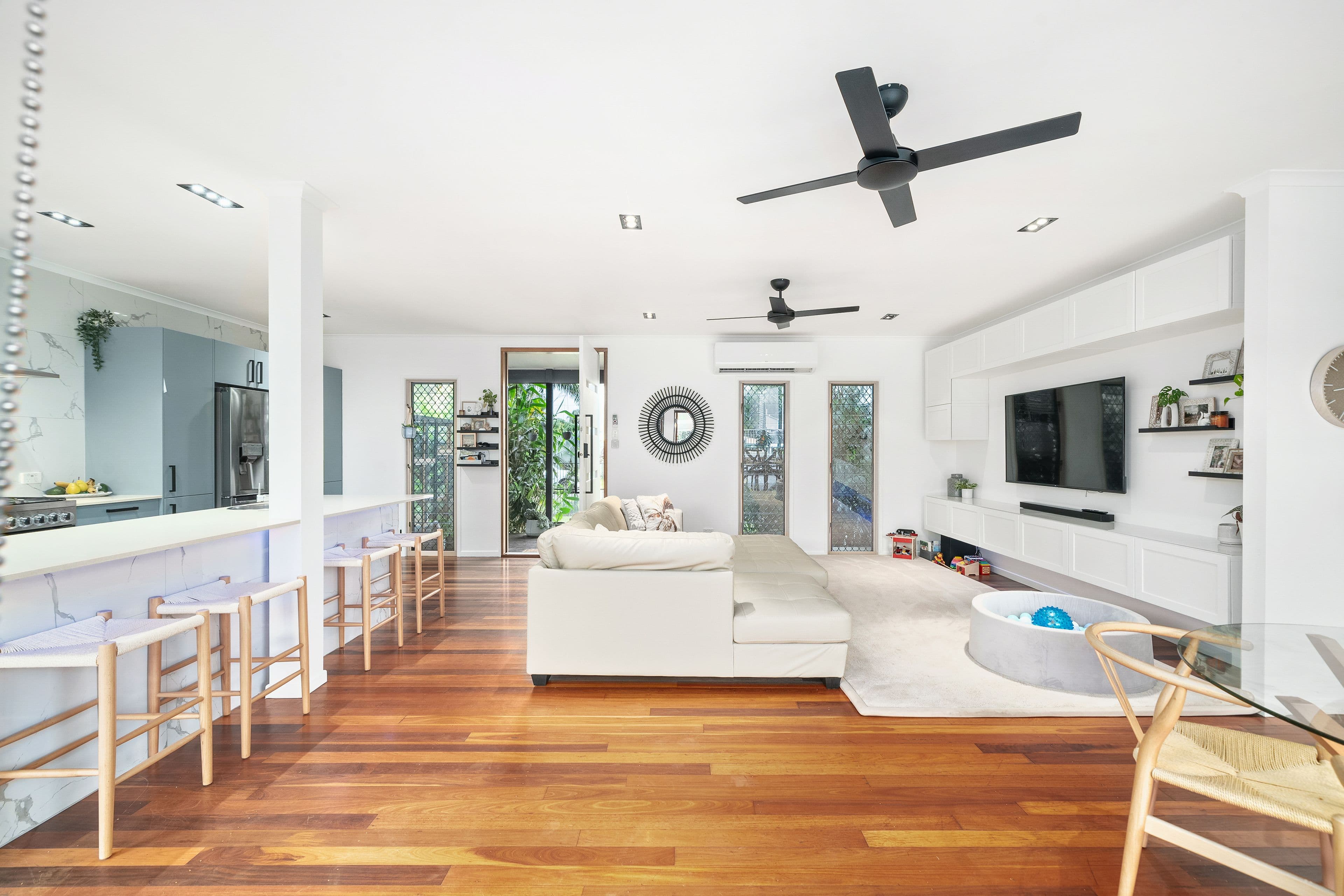 42 Collins Street, Woody Point QLD 4019, Woody Point - Thumbnail 7