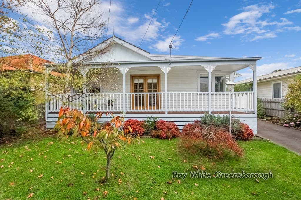 11 Stowe Avenue, GREENSBOROUGH VIC 3088, Greensborough - Thumbnail 2