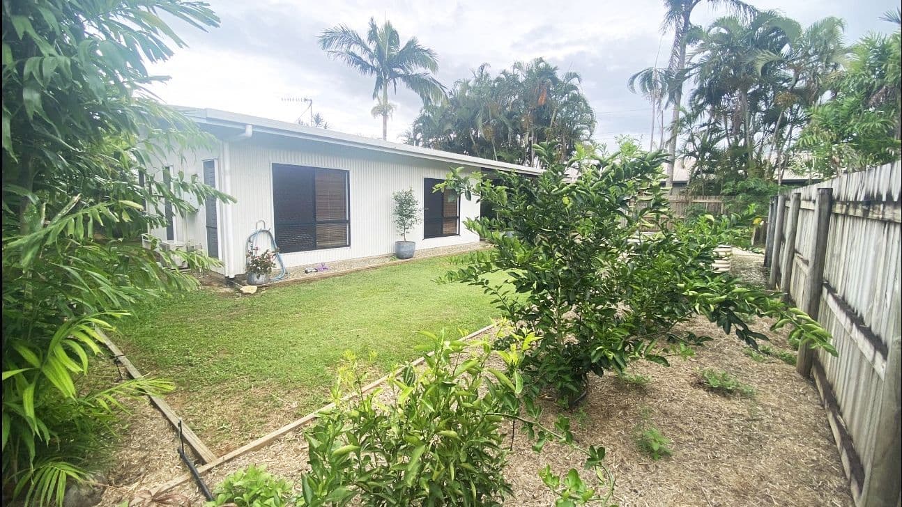 30 Seaview Street, Mission Beach QLD 4852, Mission Beach - Thumbnail 8