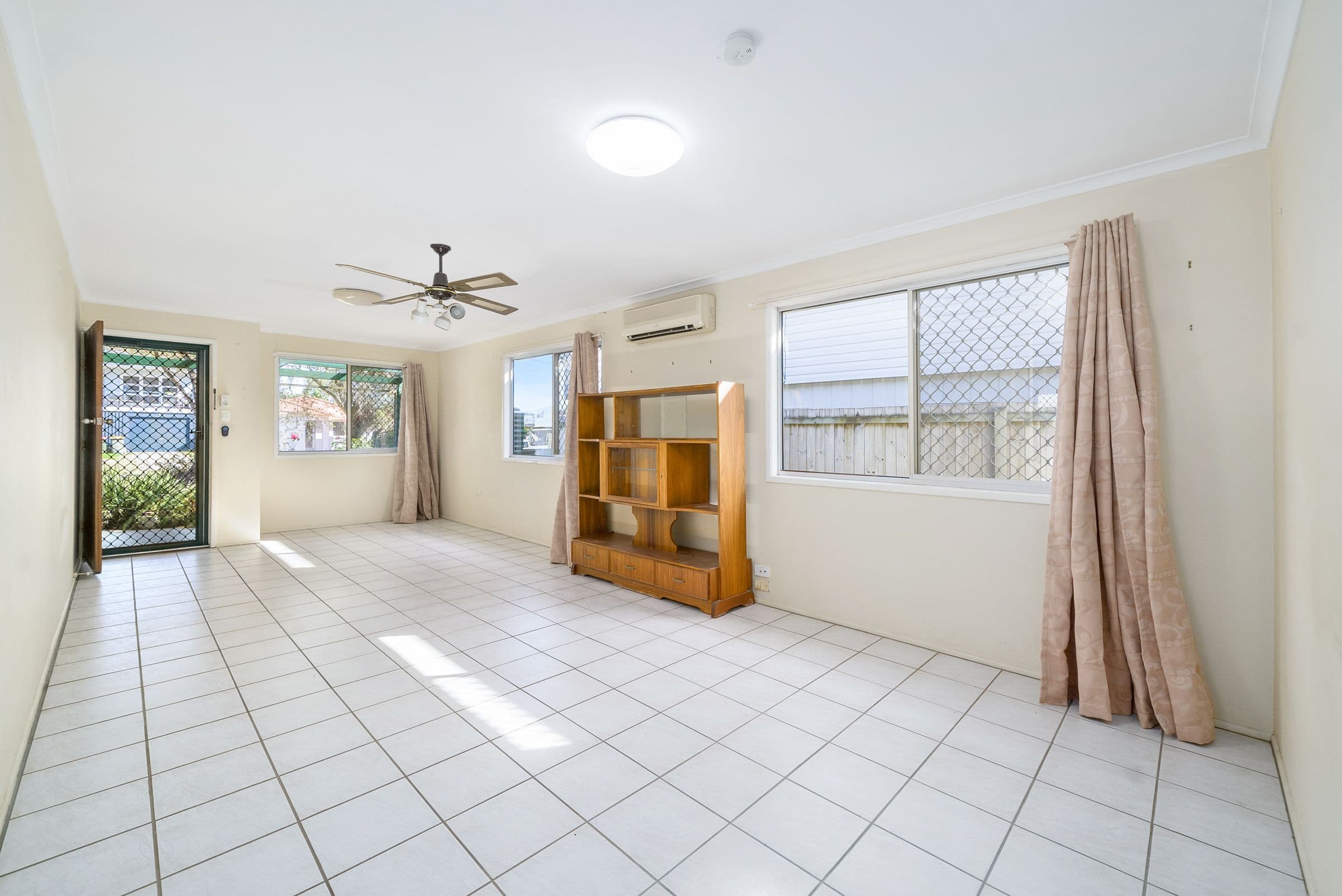 48 Ettie Street, Redcliffe QLD 4020, Redcliffe - Thumbnail 4